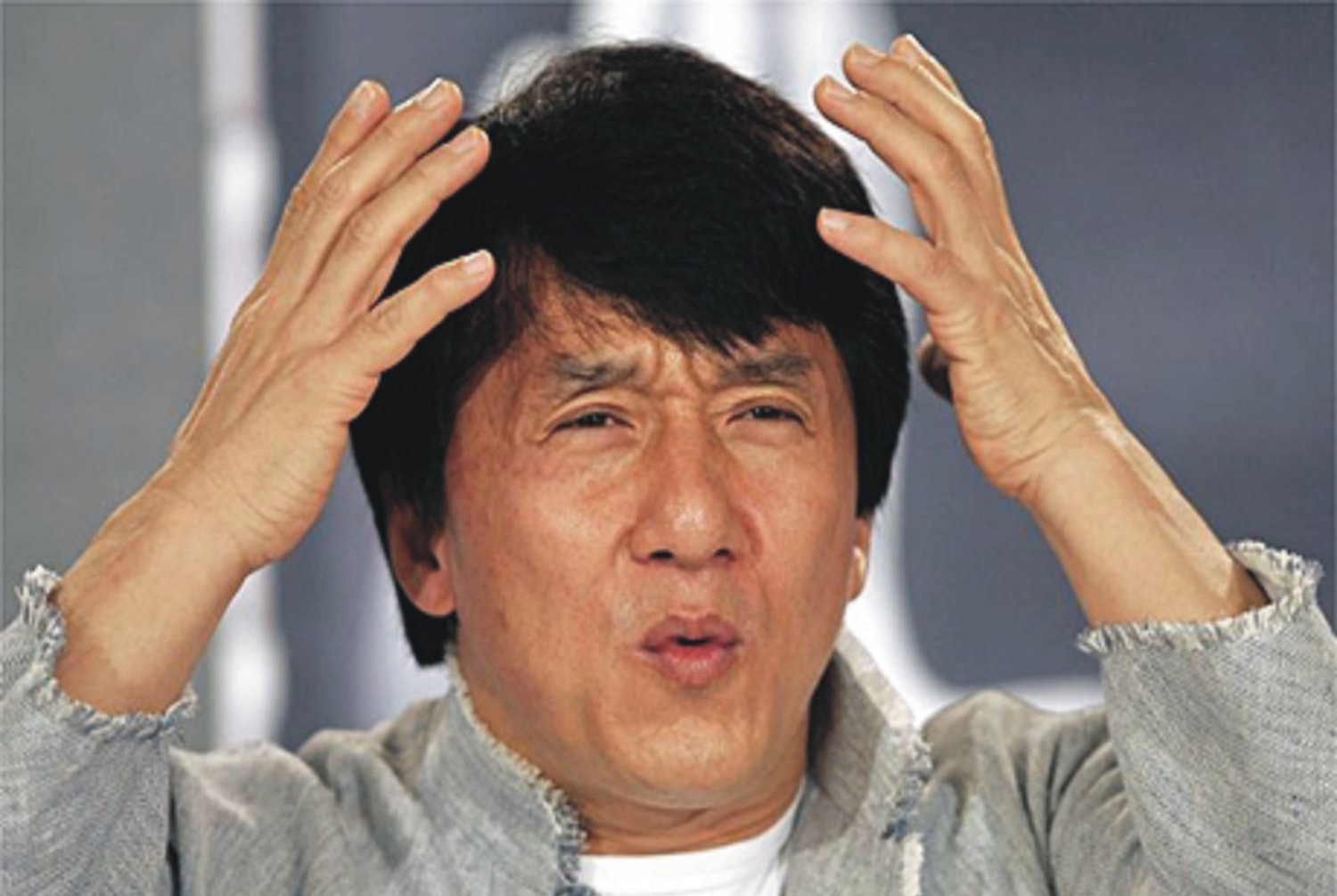 Meme template Jackie Chan Confused