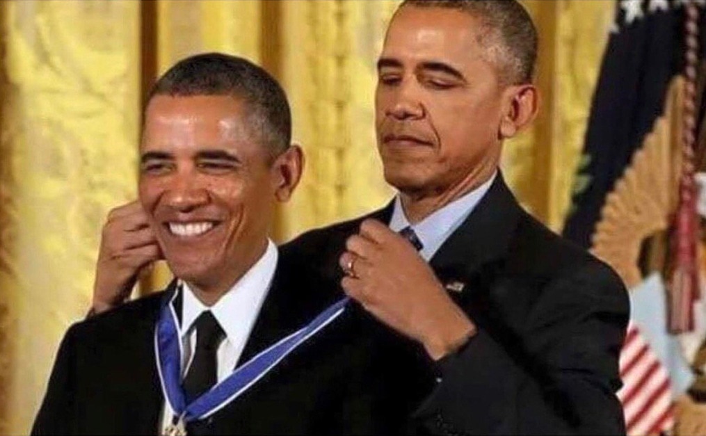 Meme template obama medal